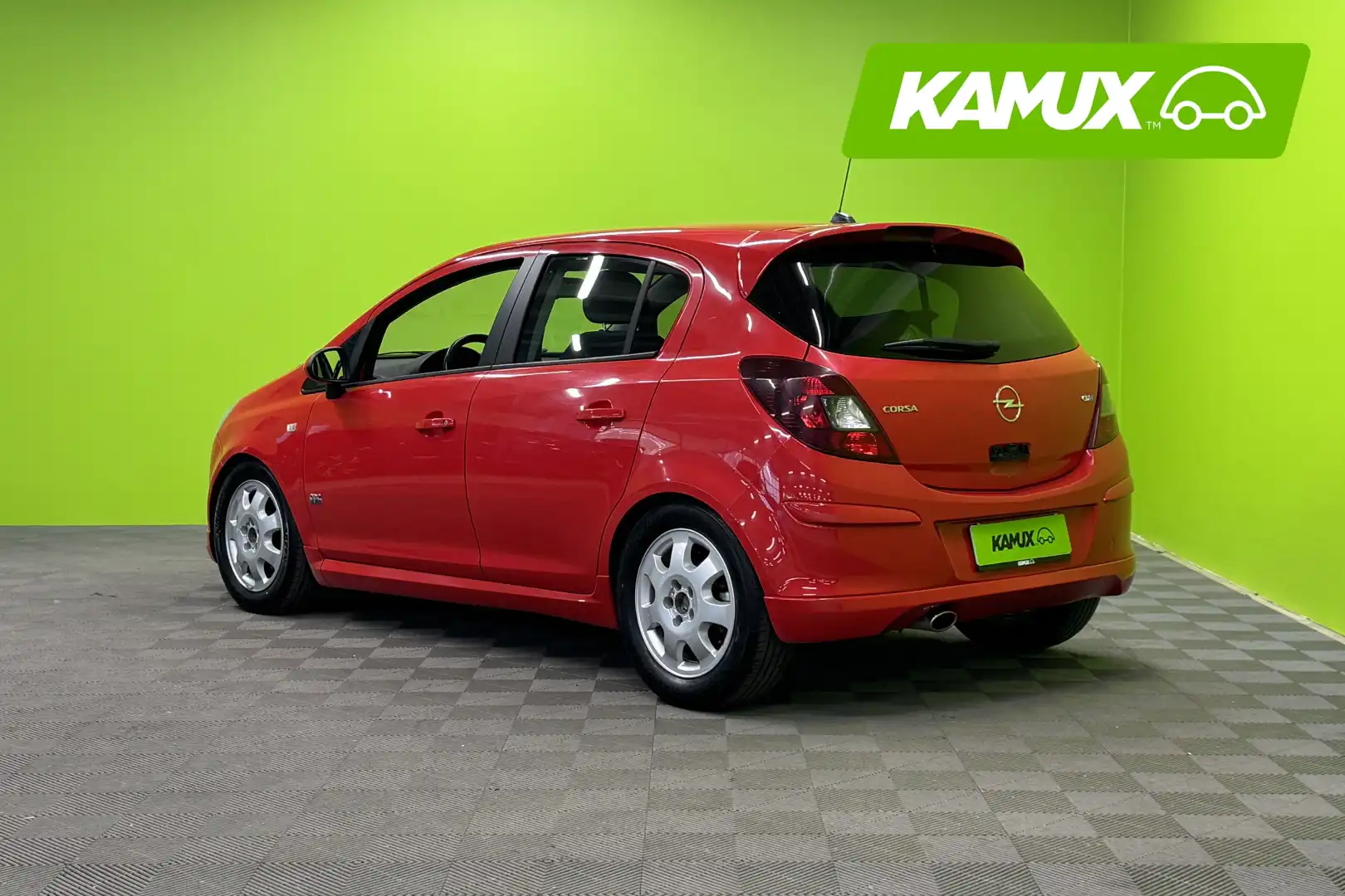 car-image