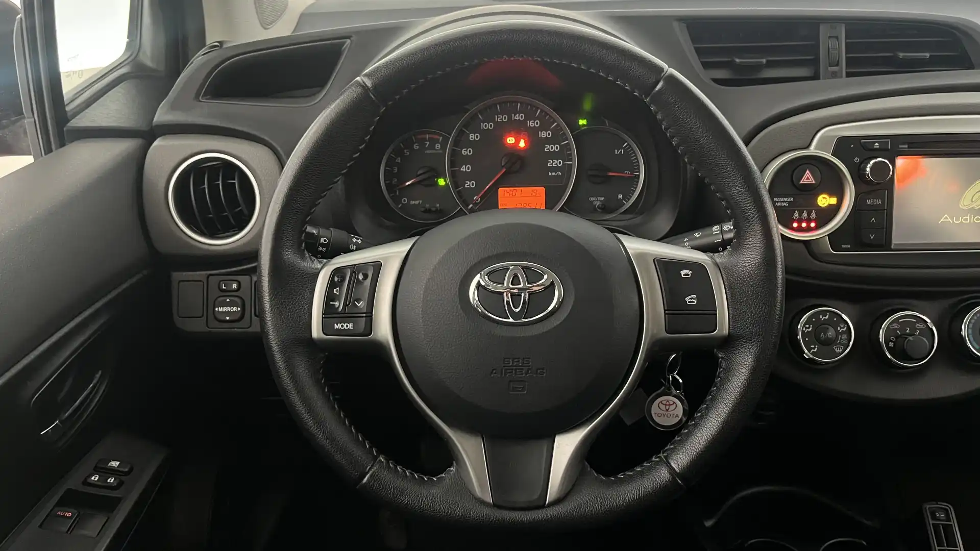 car-image