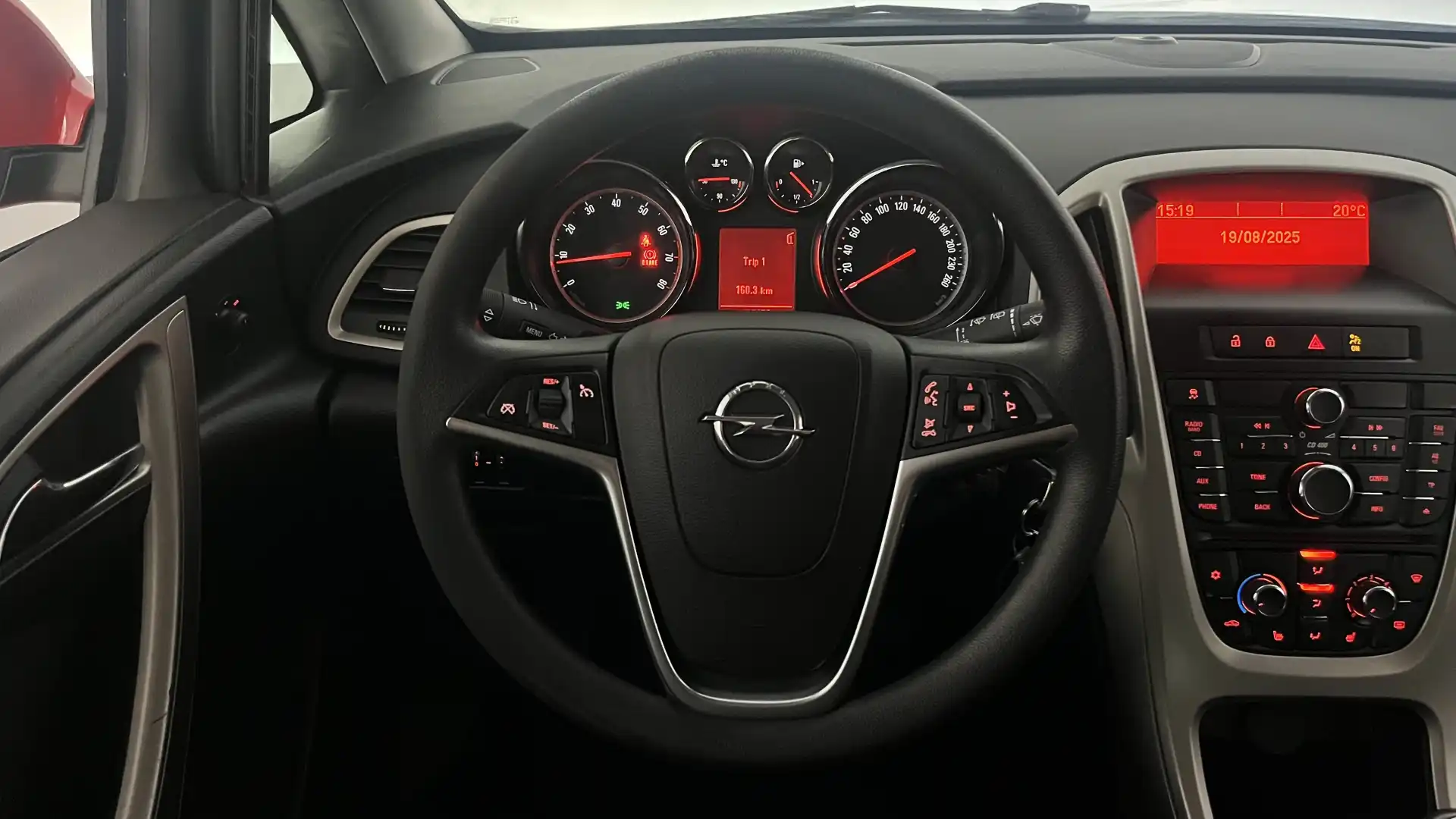 car-image