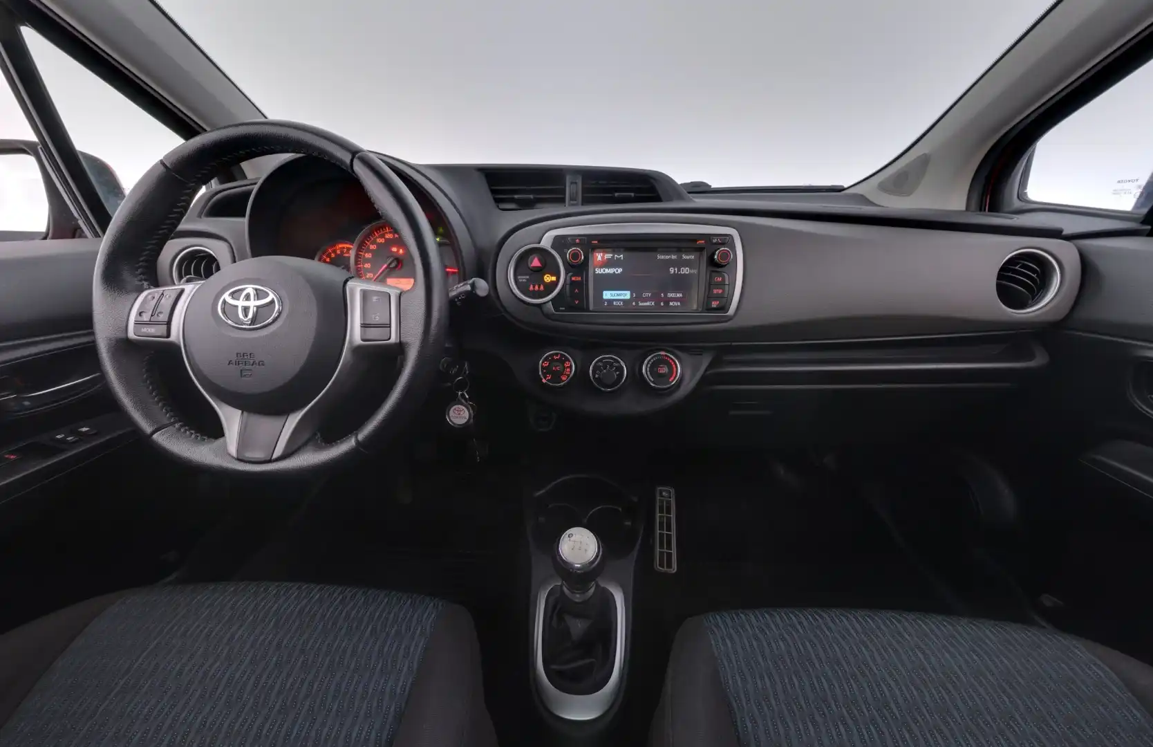 car-image