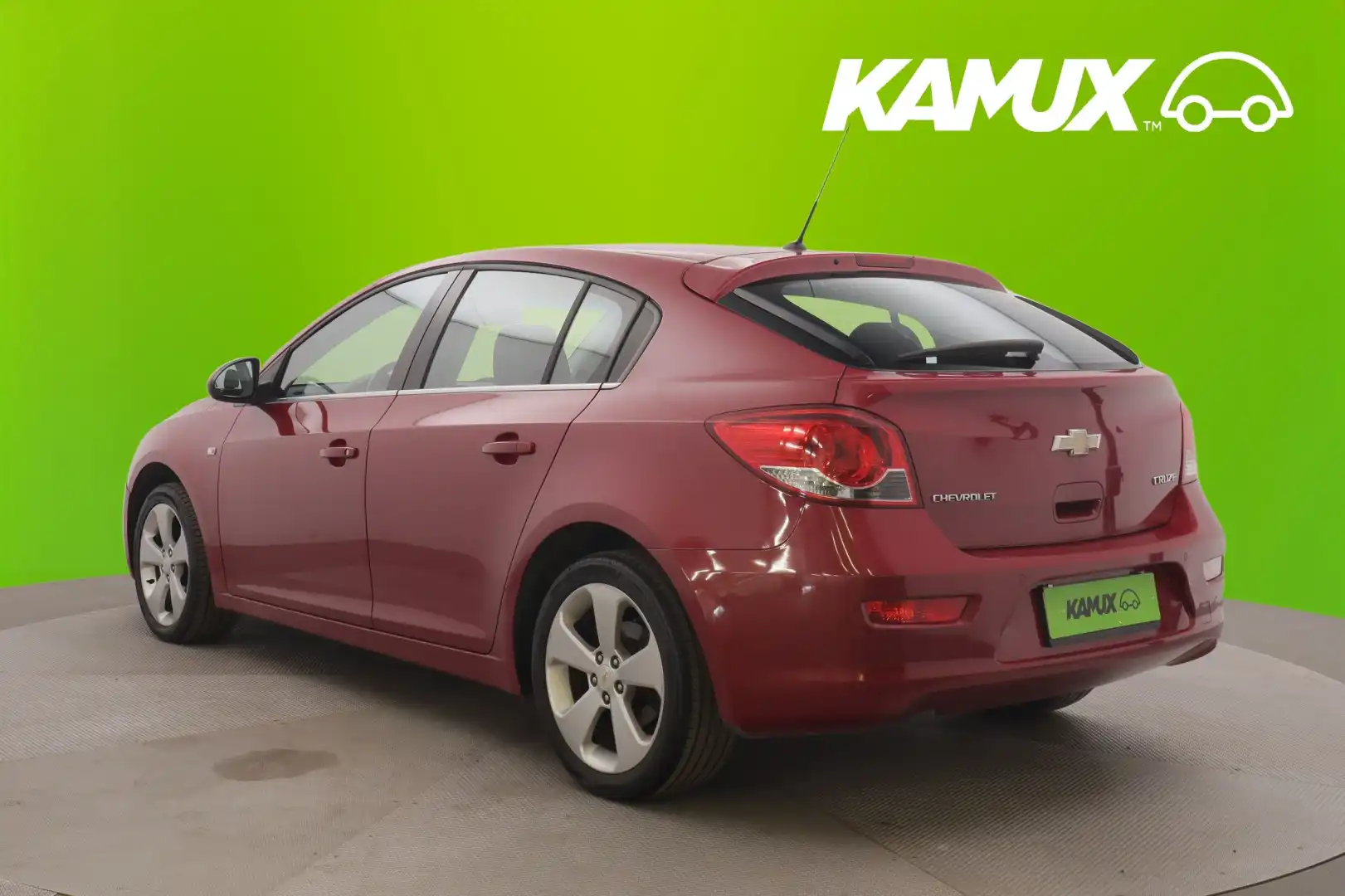 car-image