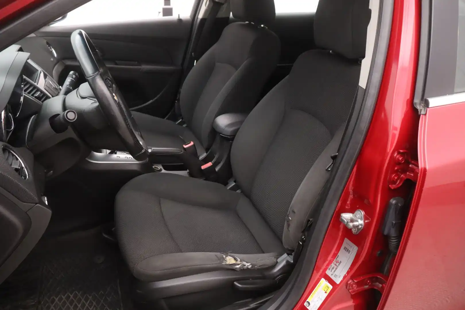 car-image