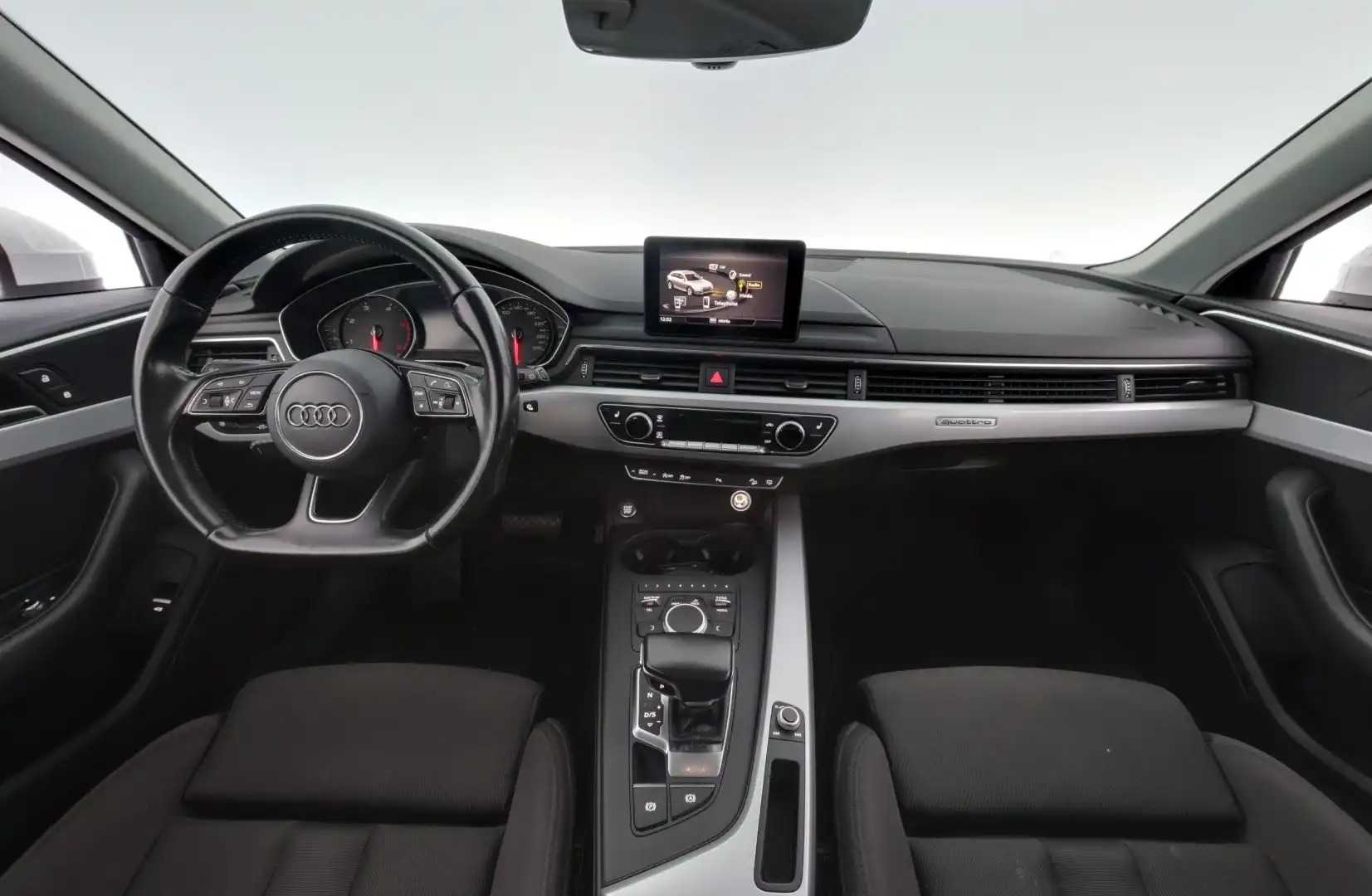 car-image