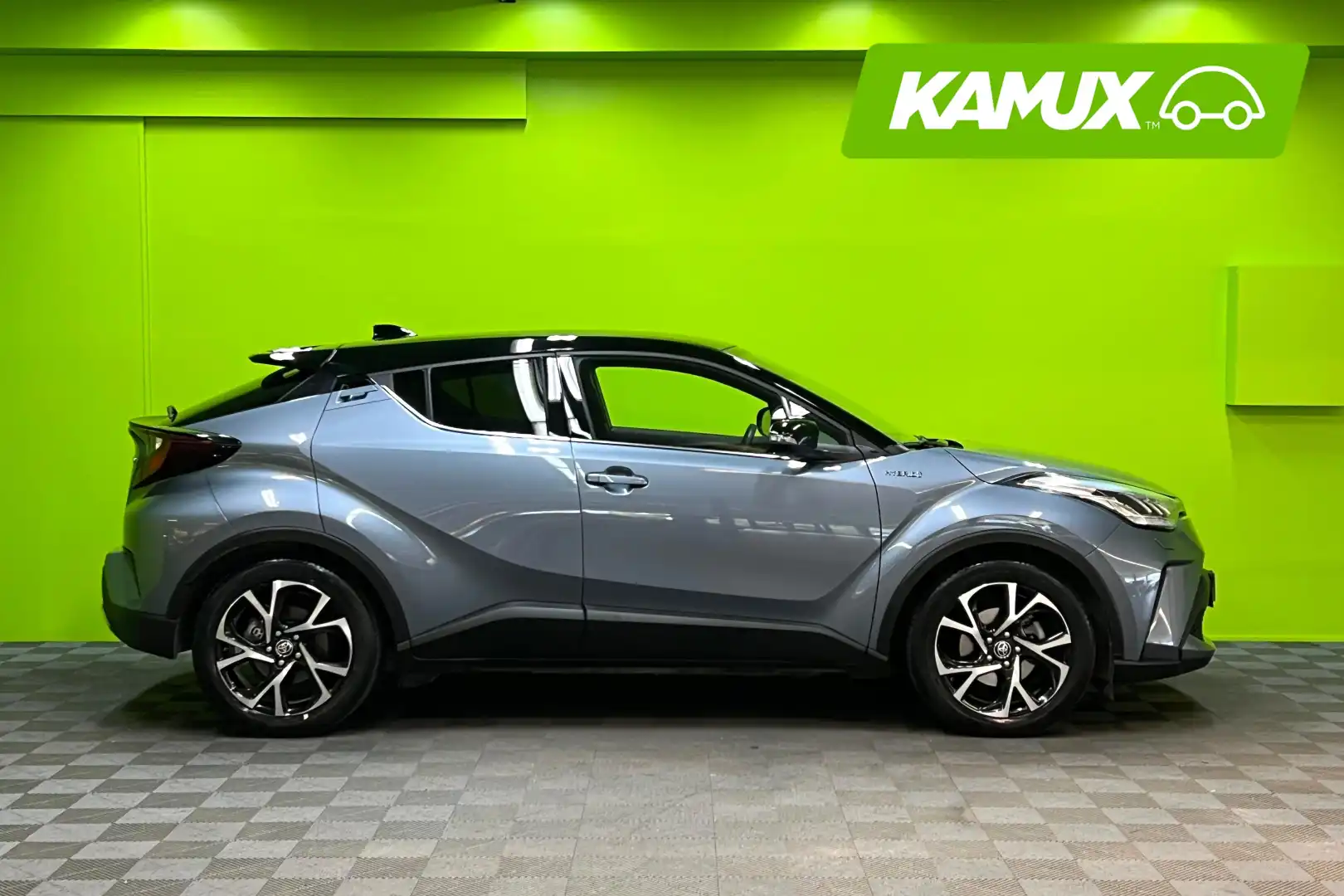 car-image