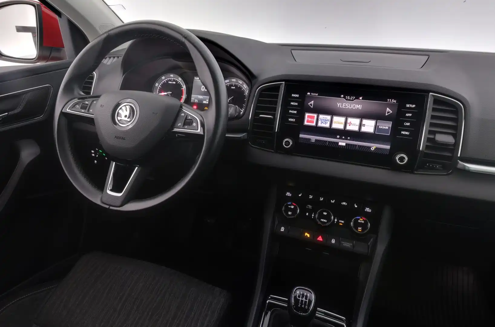 car-image