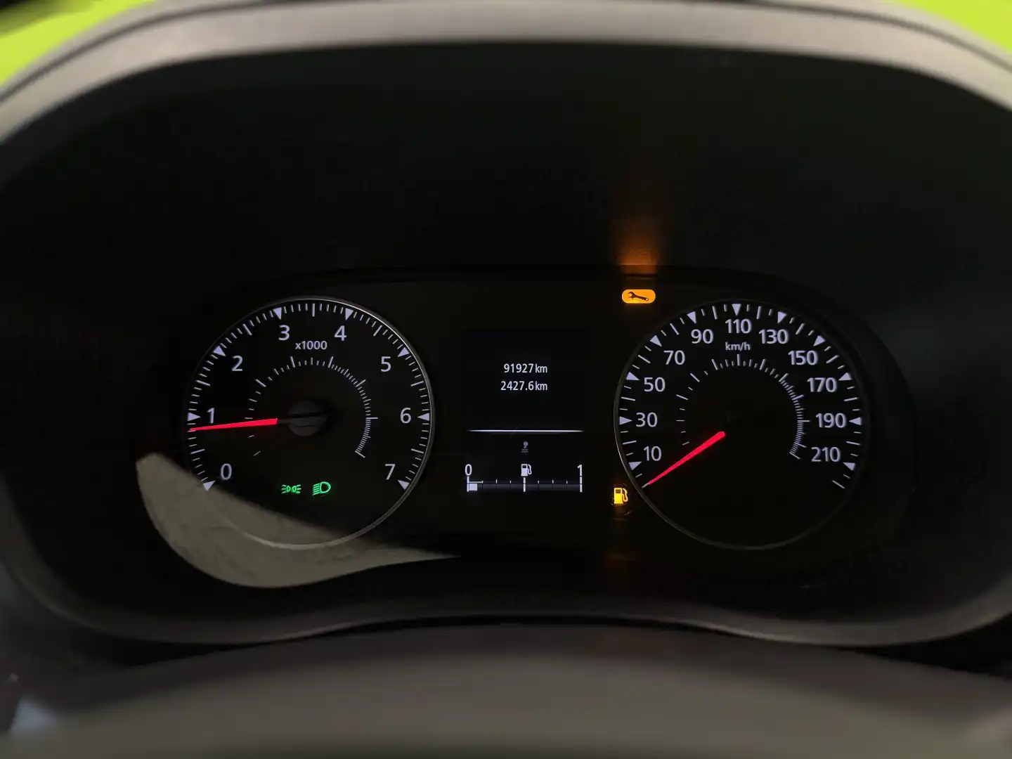 car-image