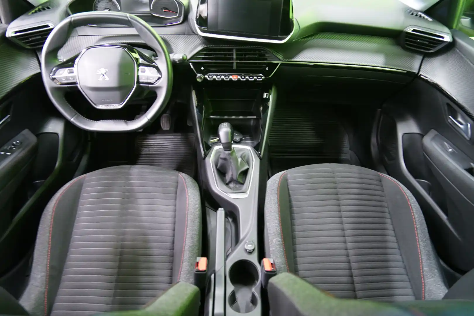 car-image