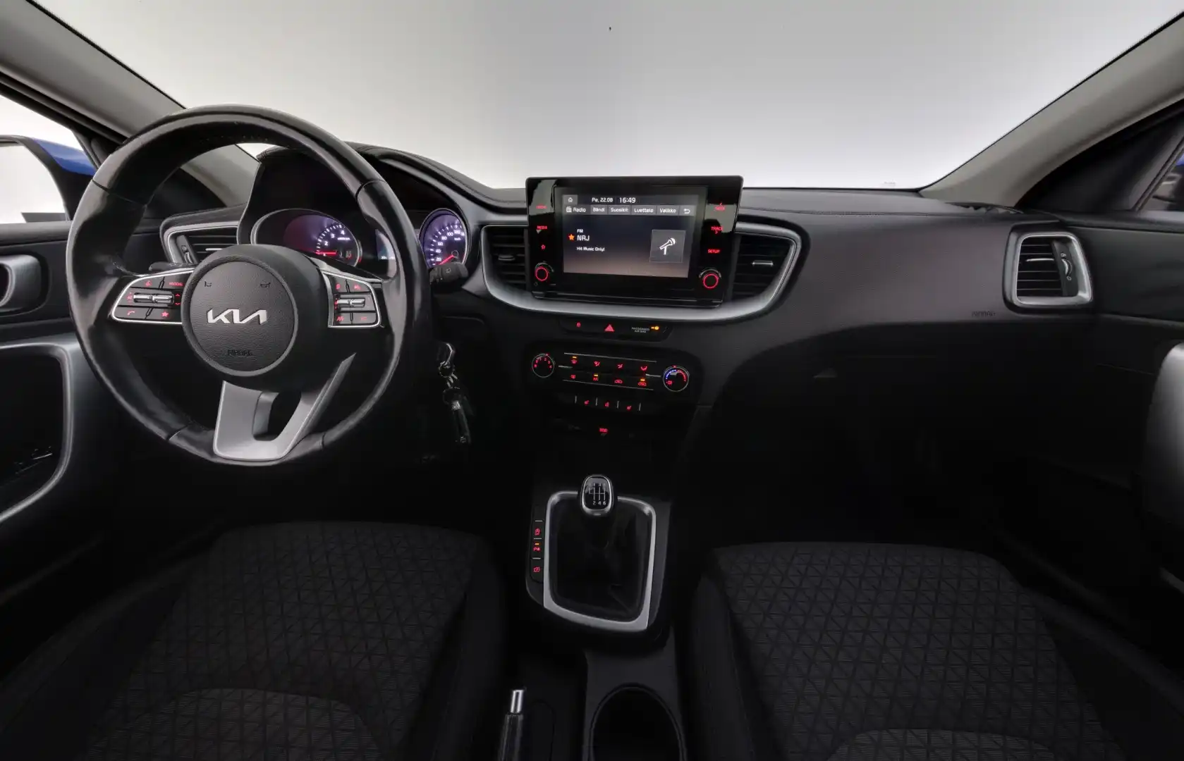 car-image
