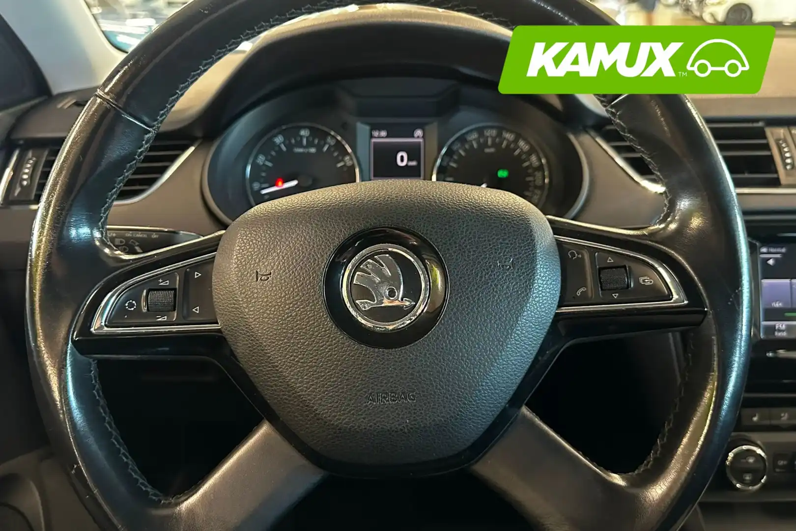car-image