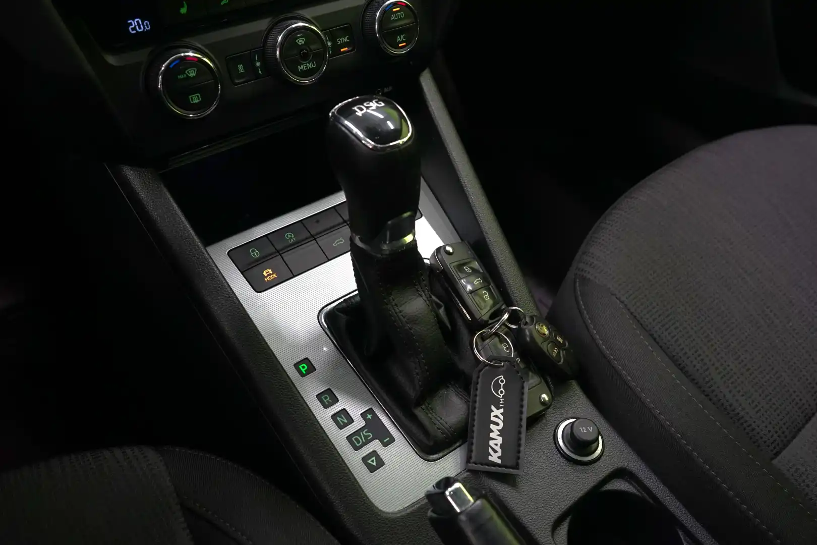 car-image