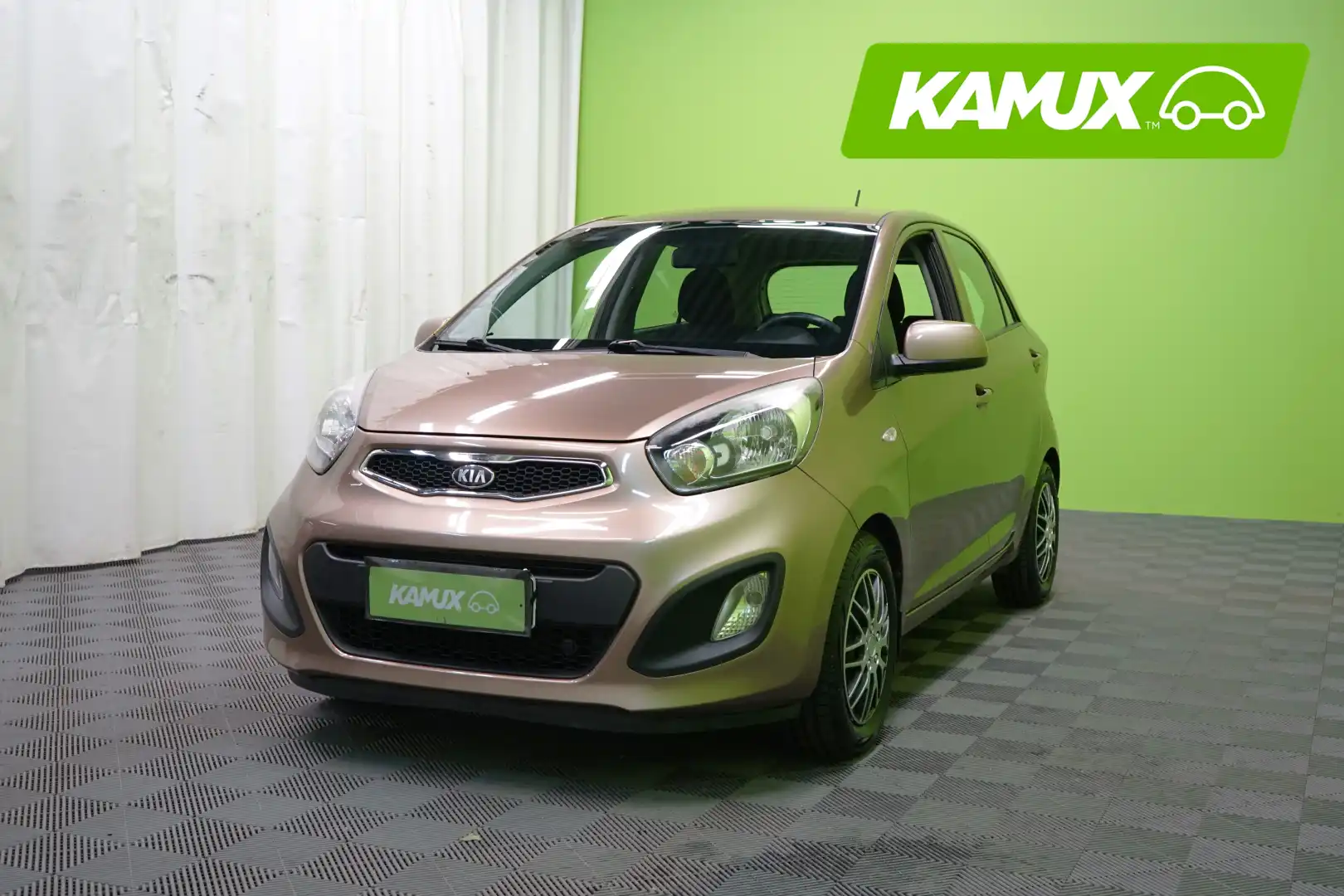 car-image