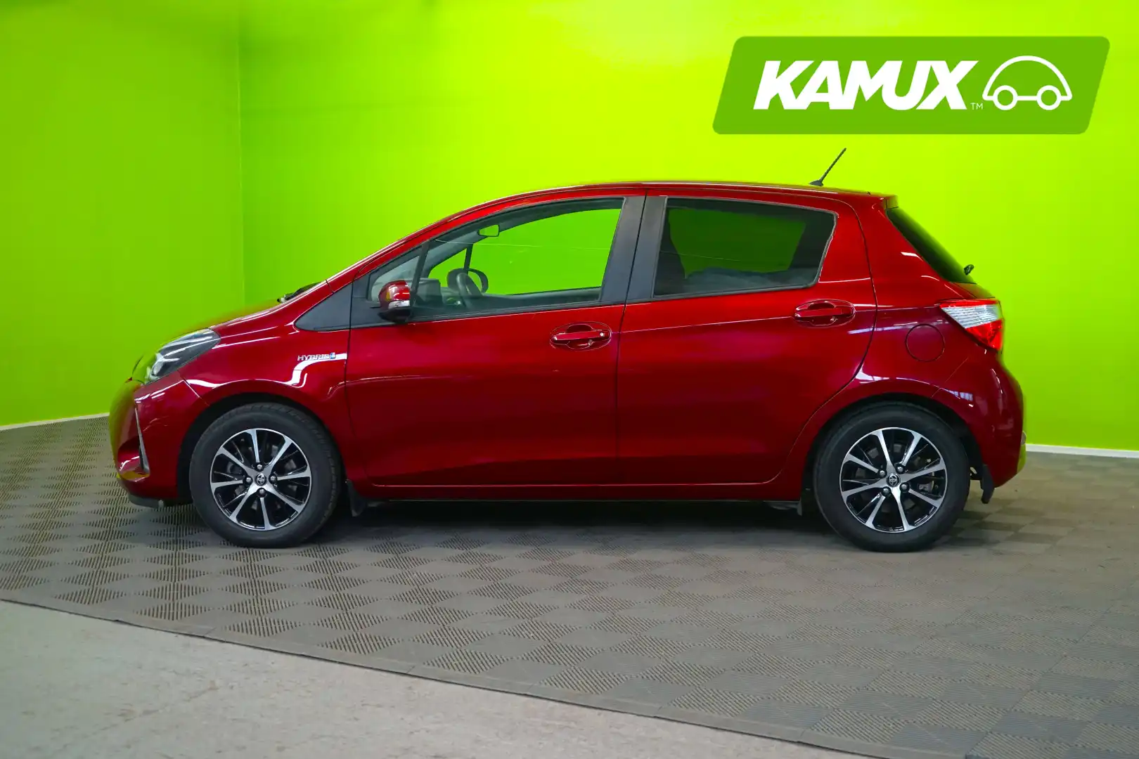 car-image