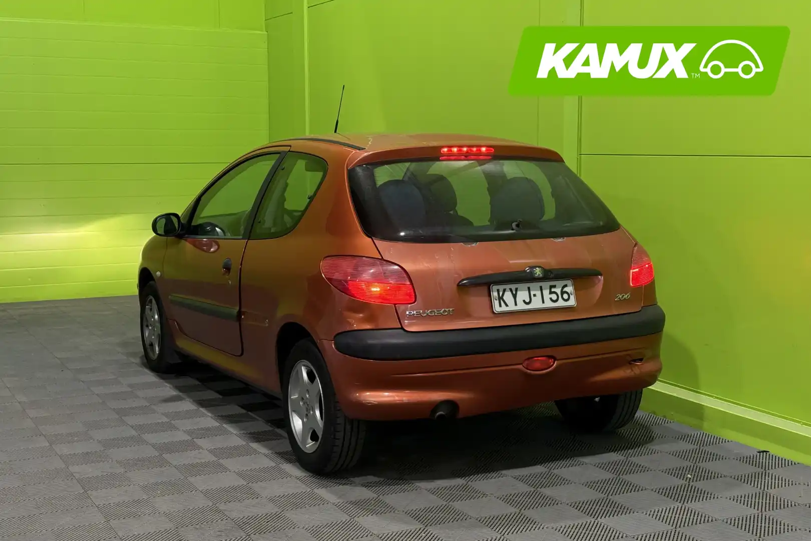 car-image