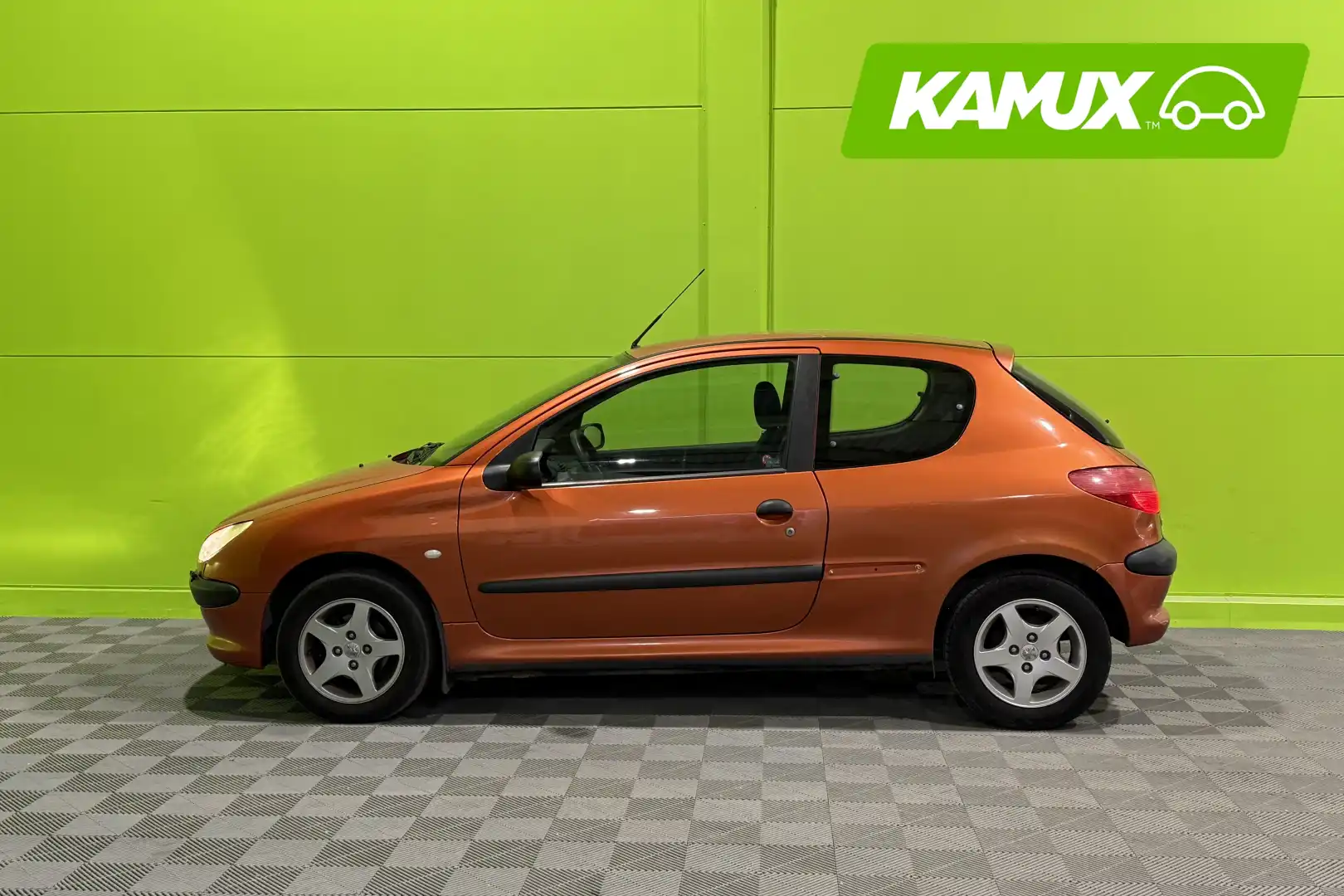 car-image