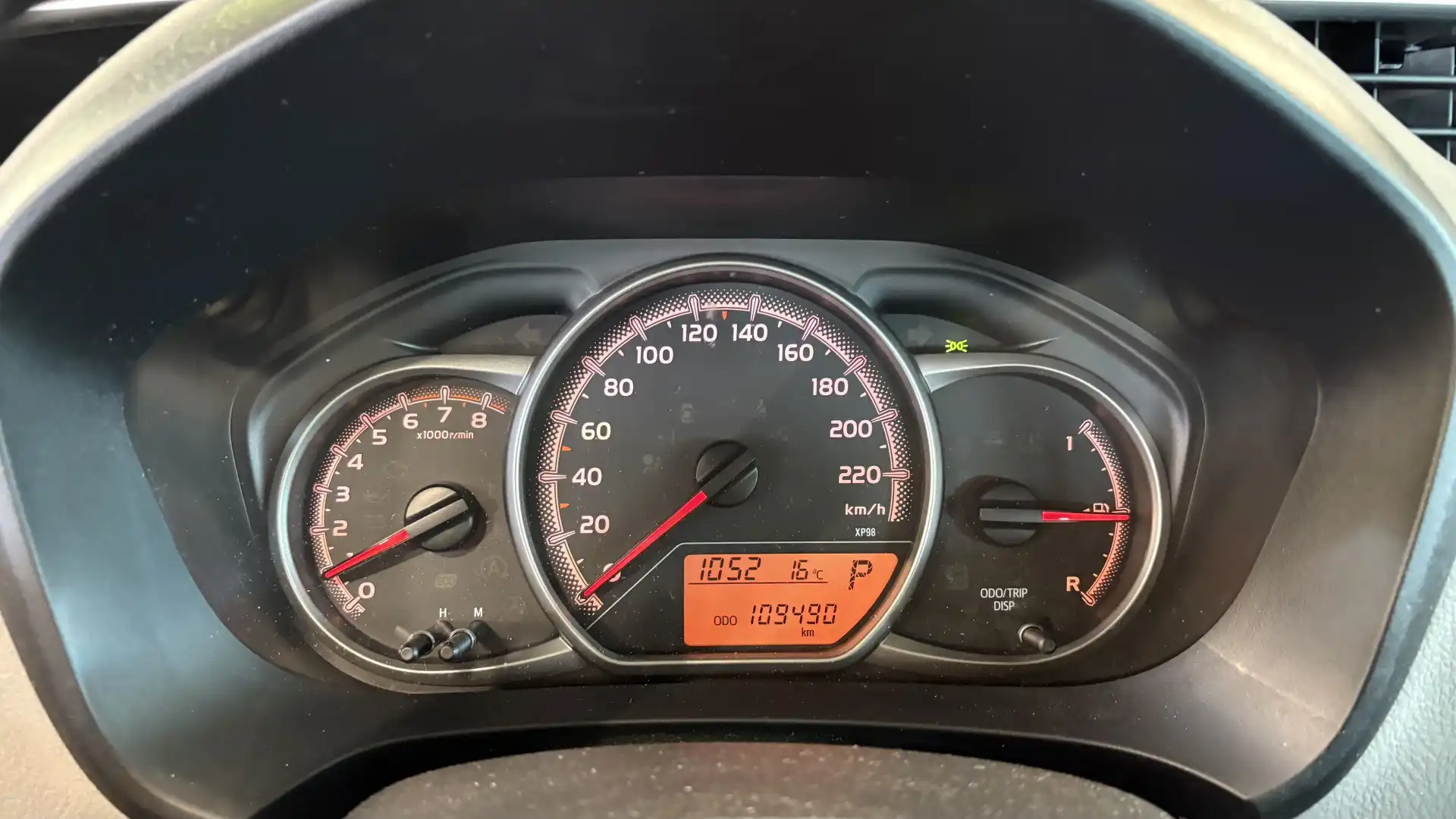 car-image