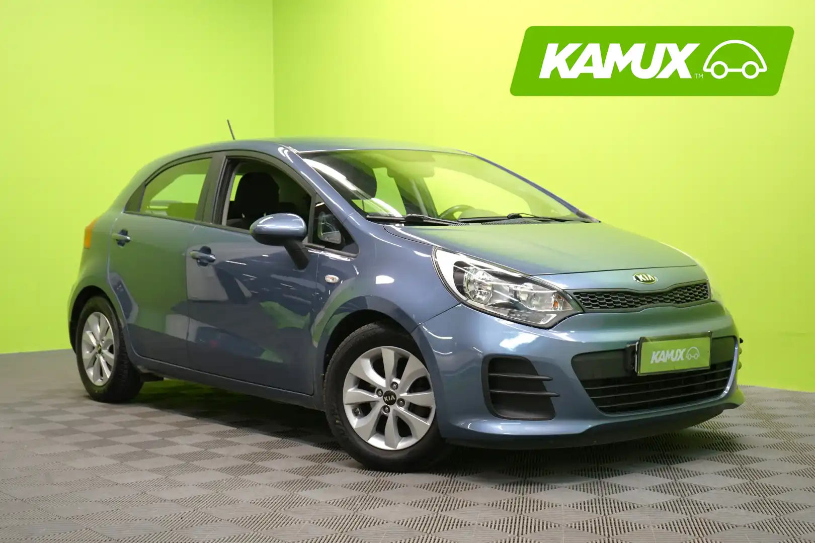 car-image