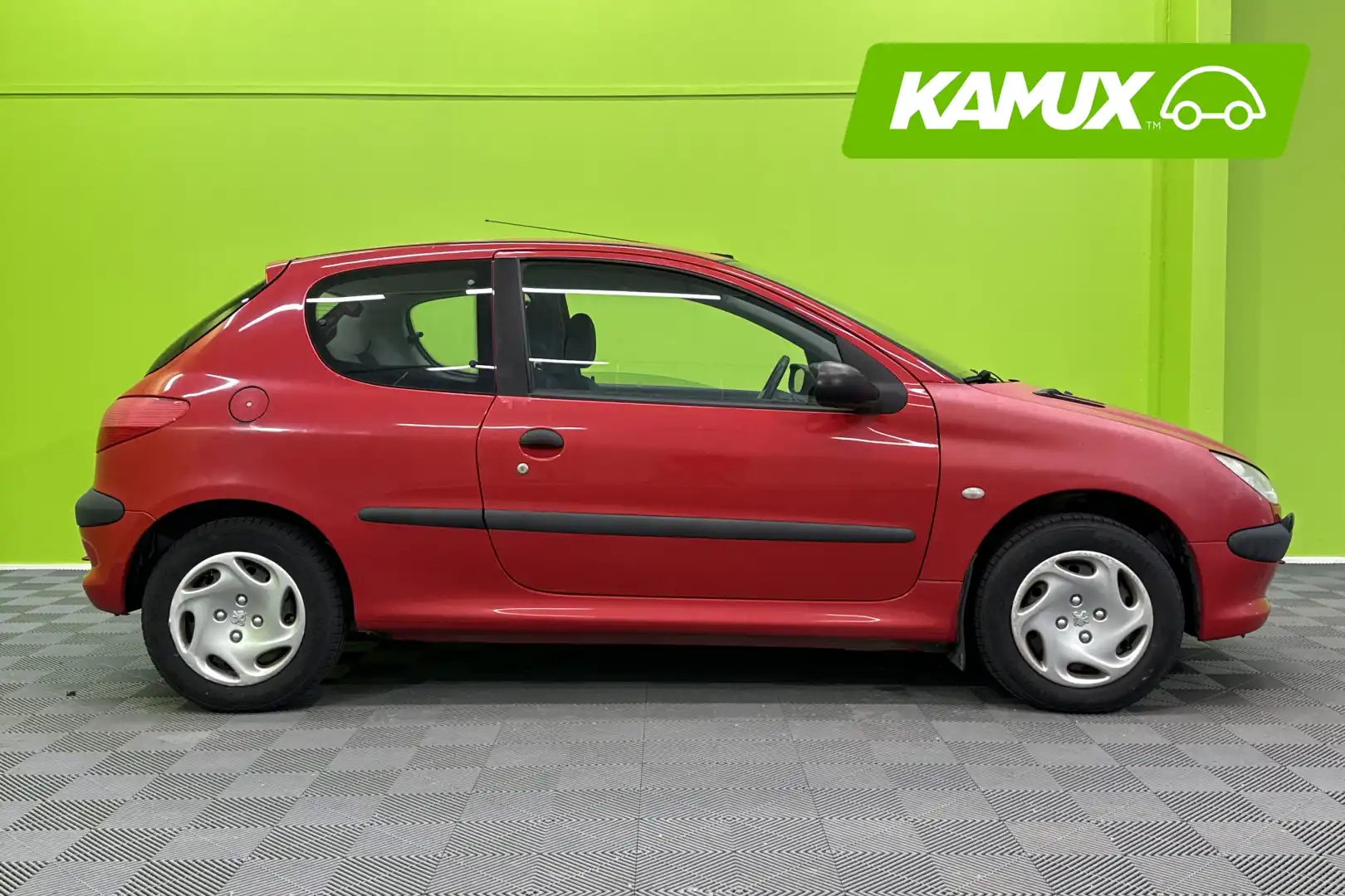 car-image