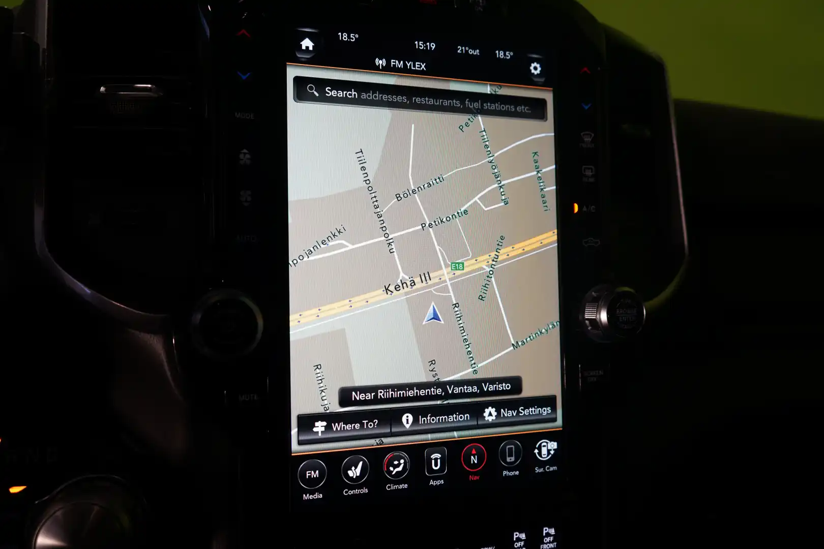 car-image