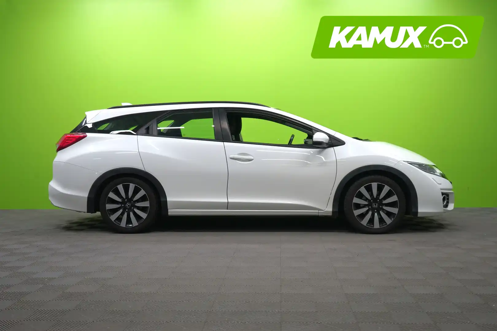 car-image