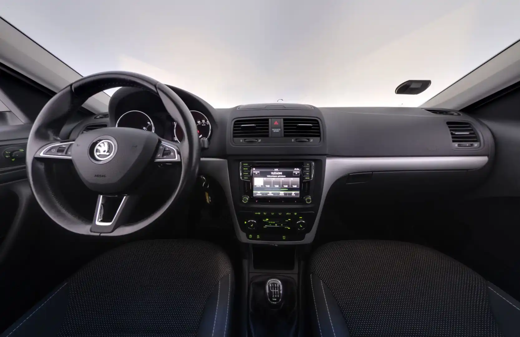 car-image