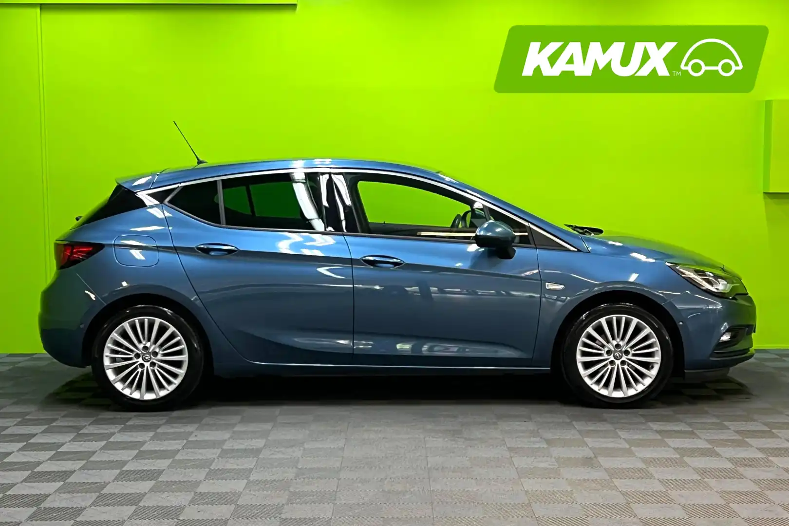 car-image