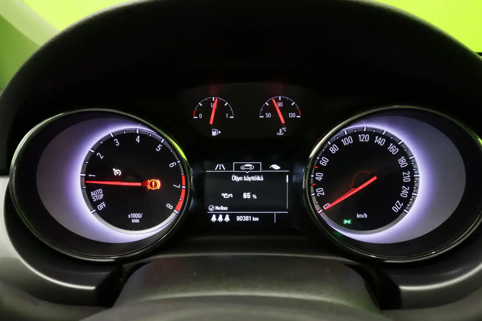 car-image