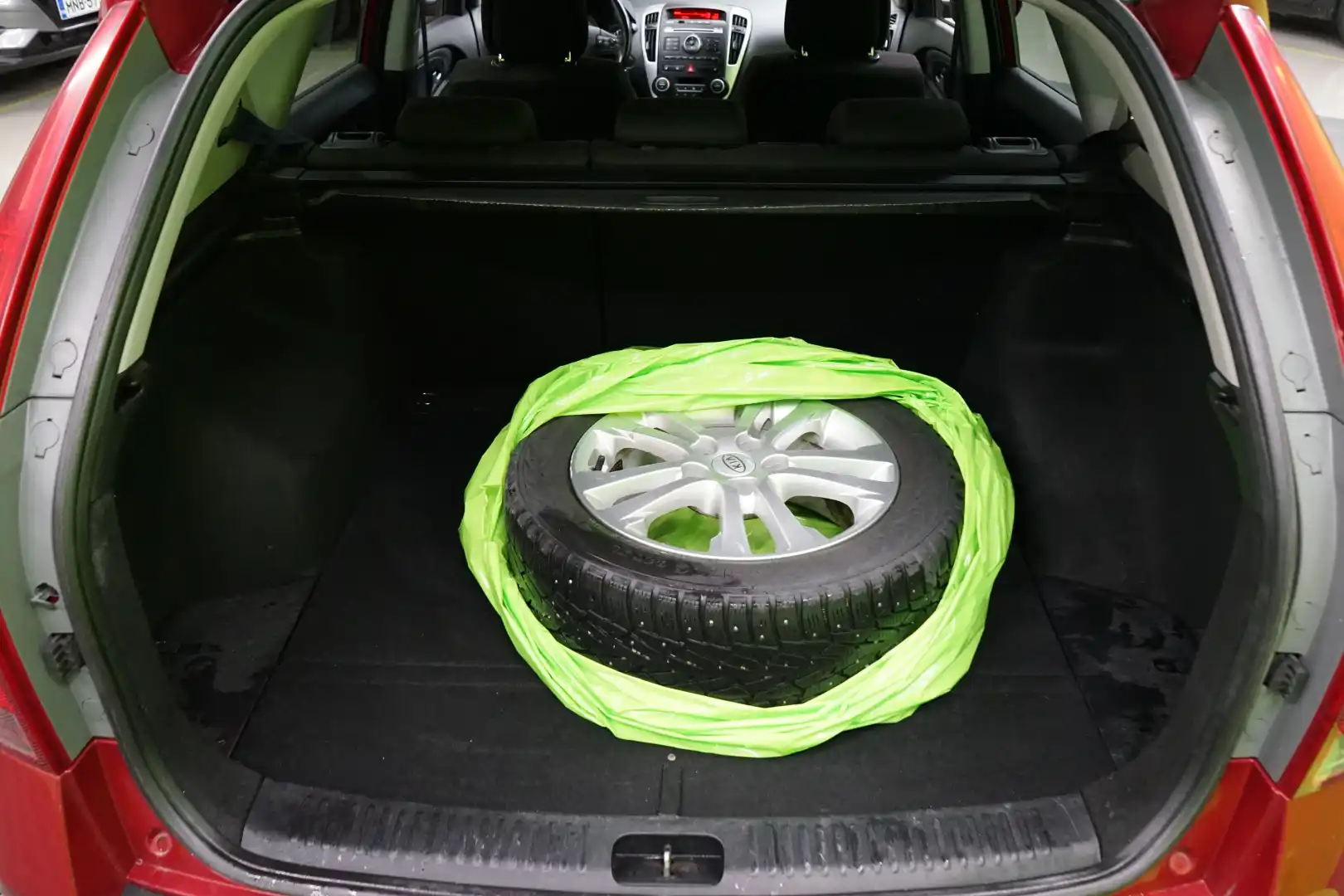 car-image