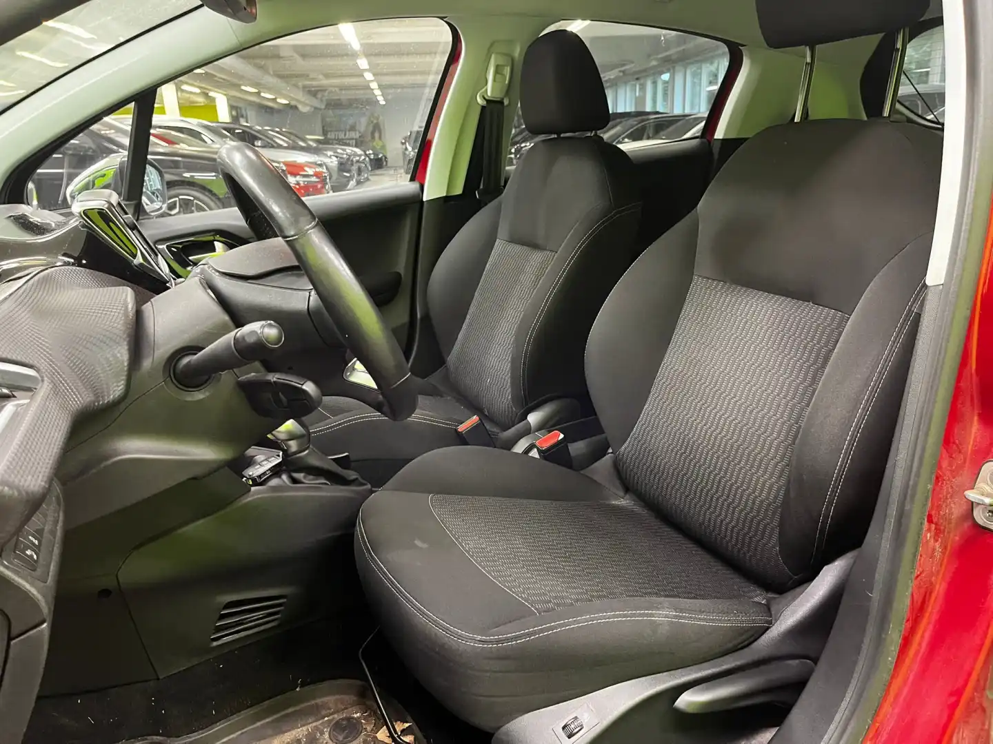car-image