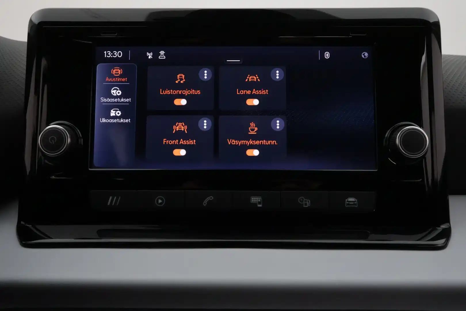 car-image