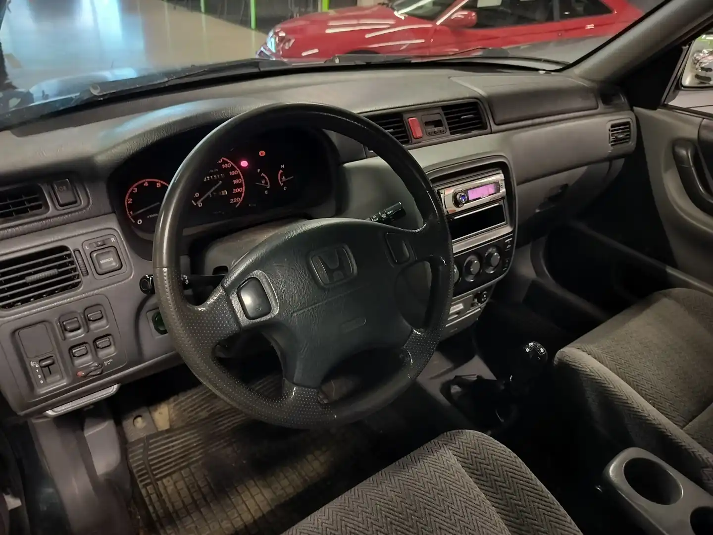 car-image