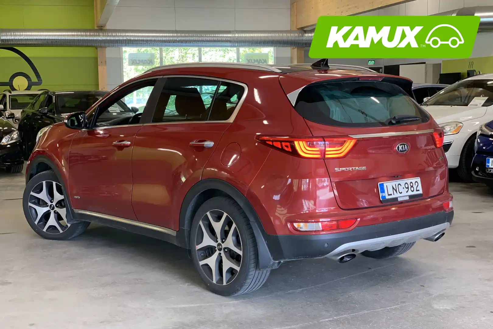 car-image