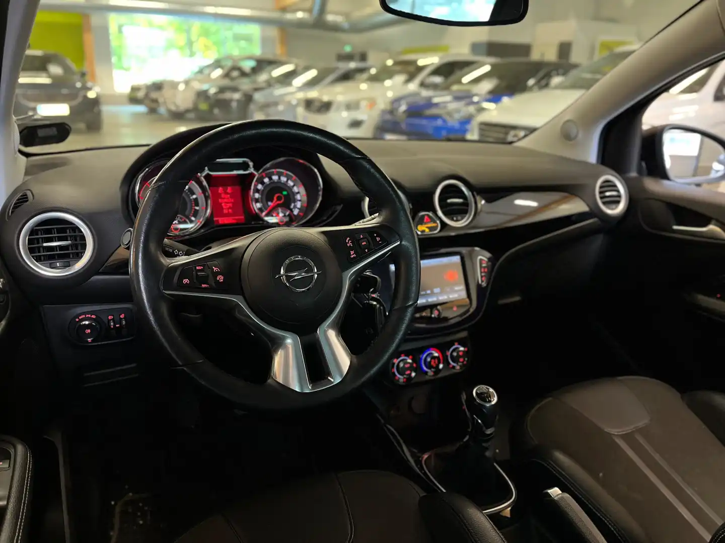 car-image