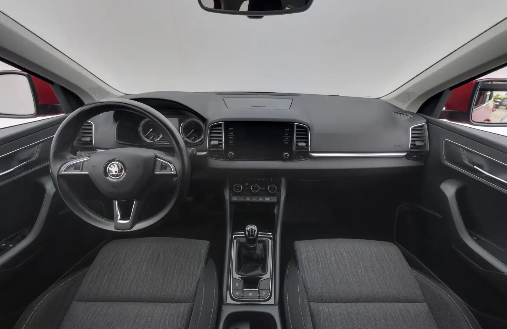 car-image