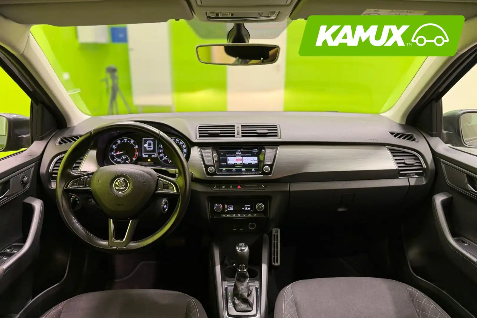 car-image