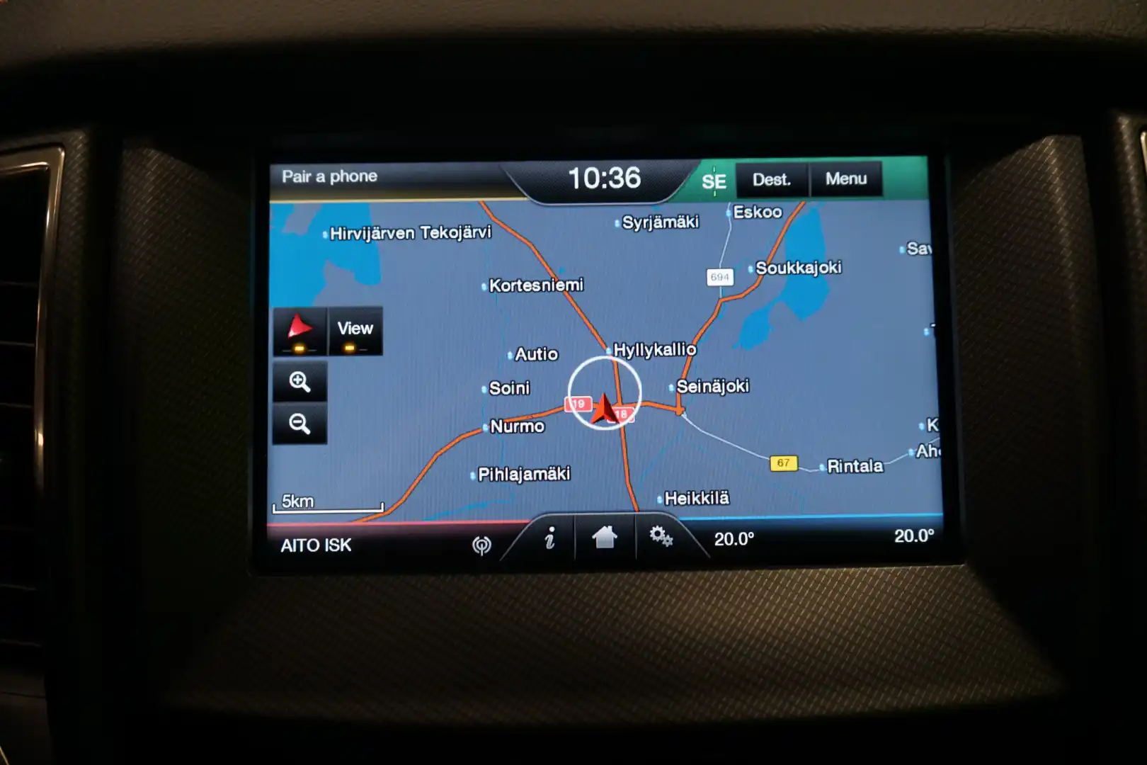 car-image