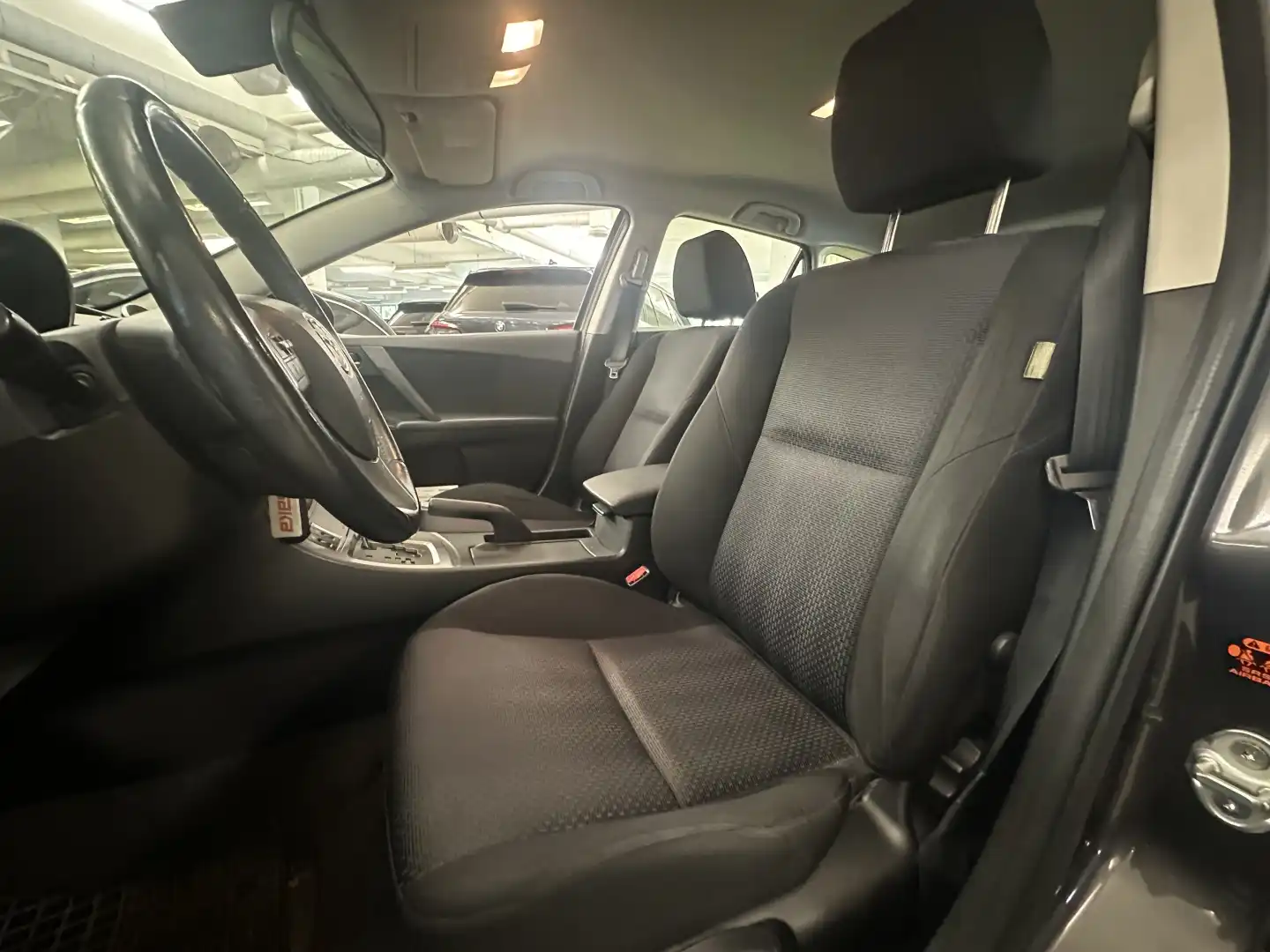 car-image