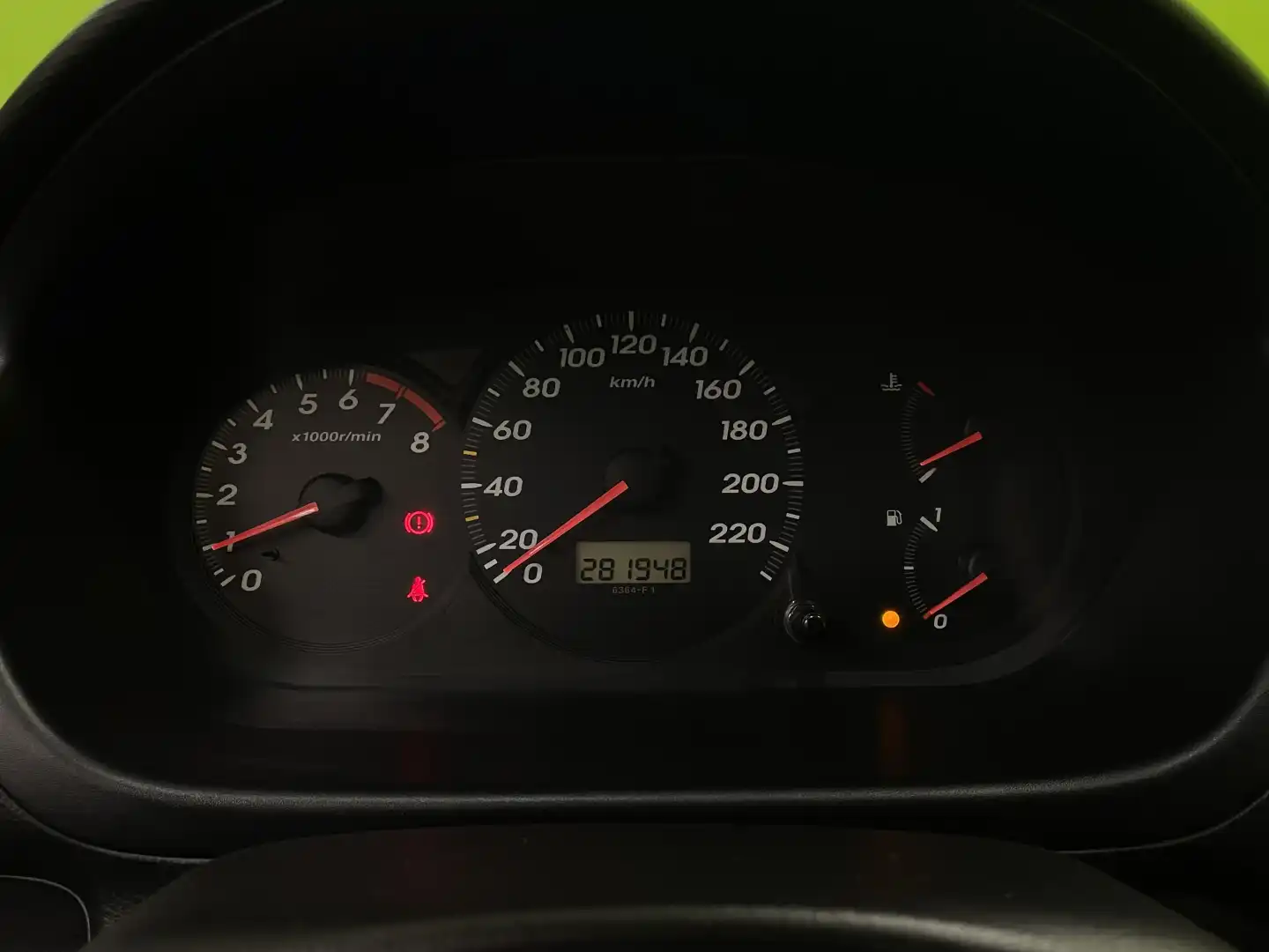 car-image