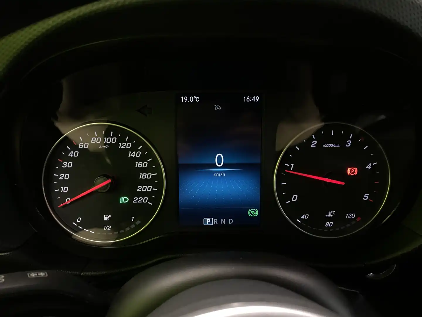car-image