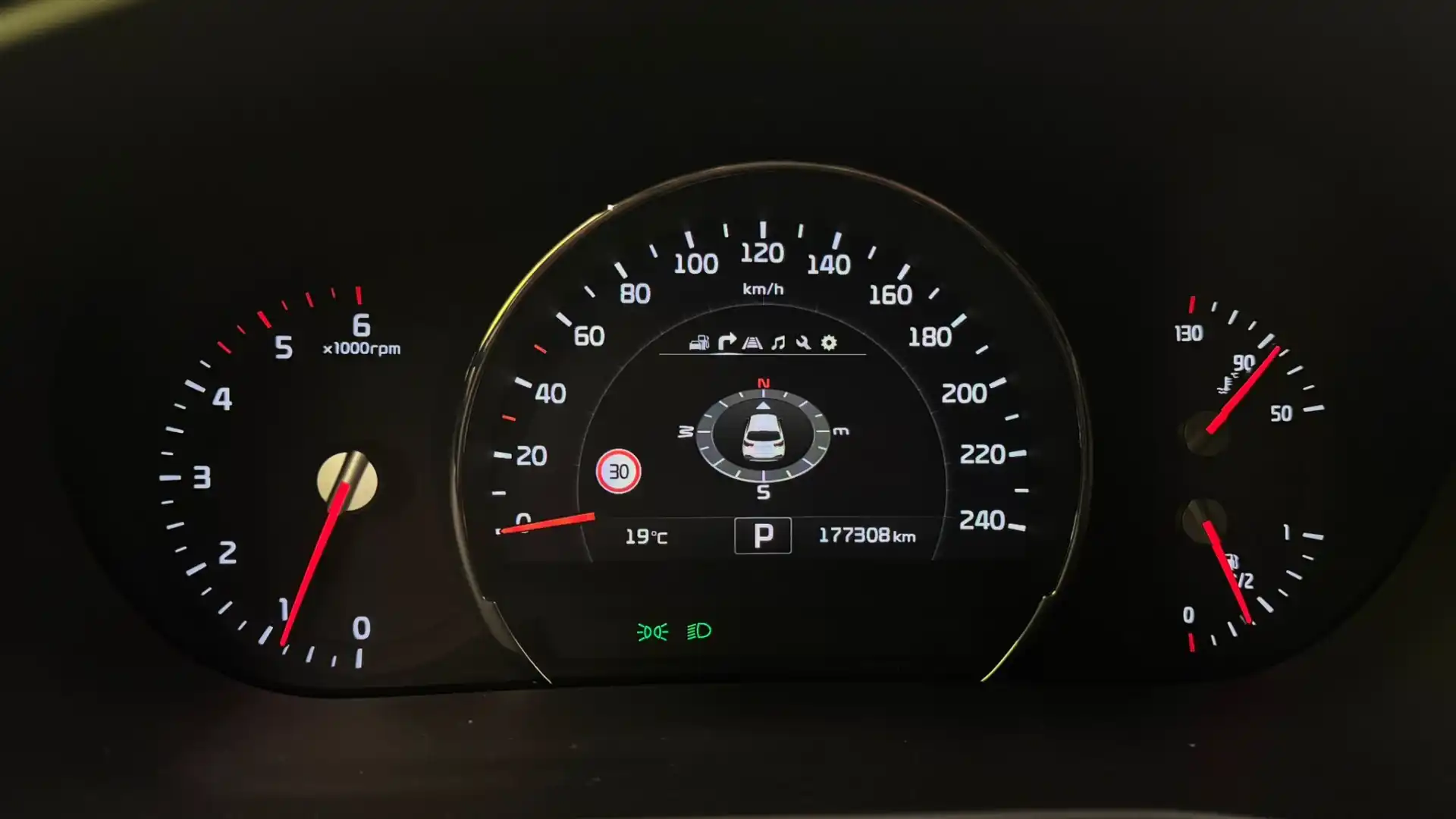 car-image