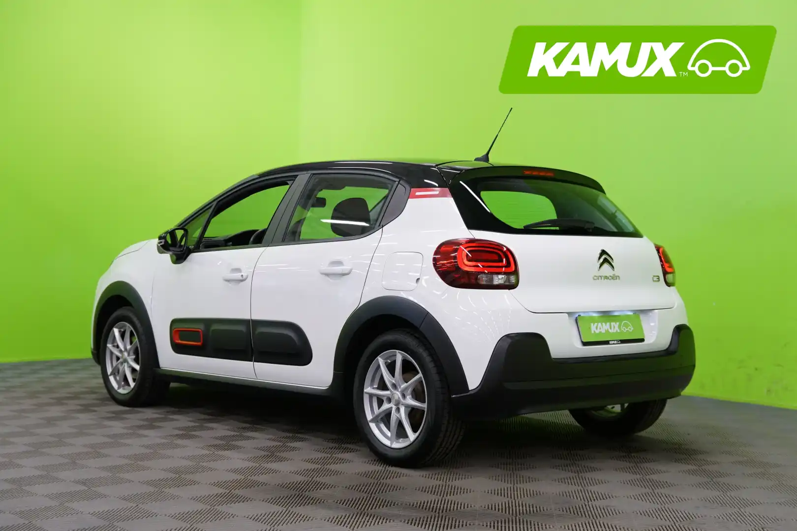 car-image