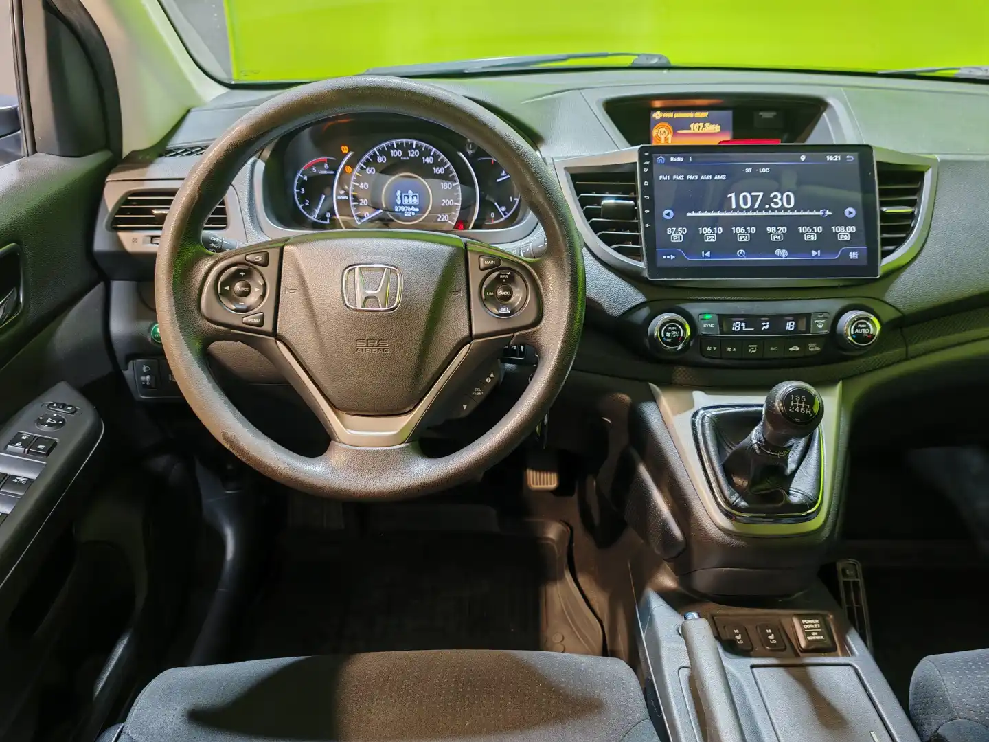 car-image