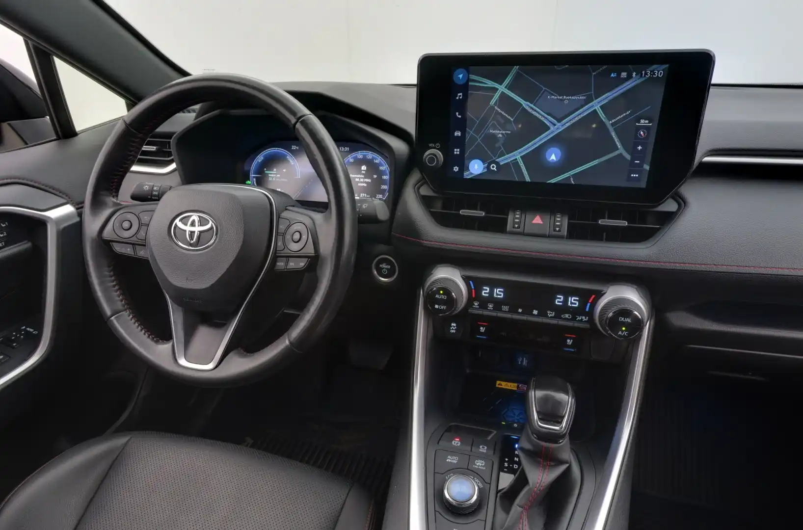 car-image
