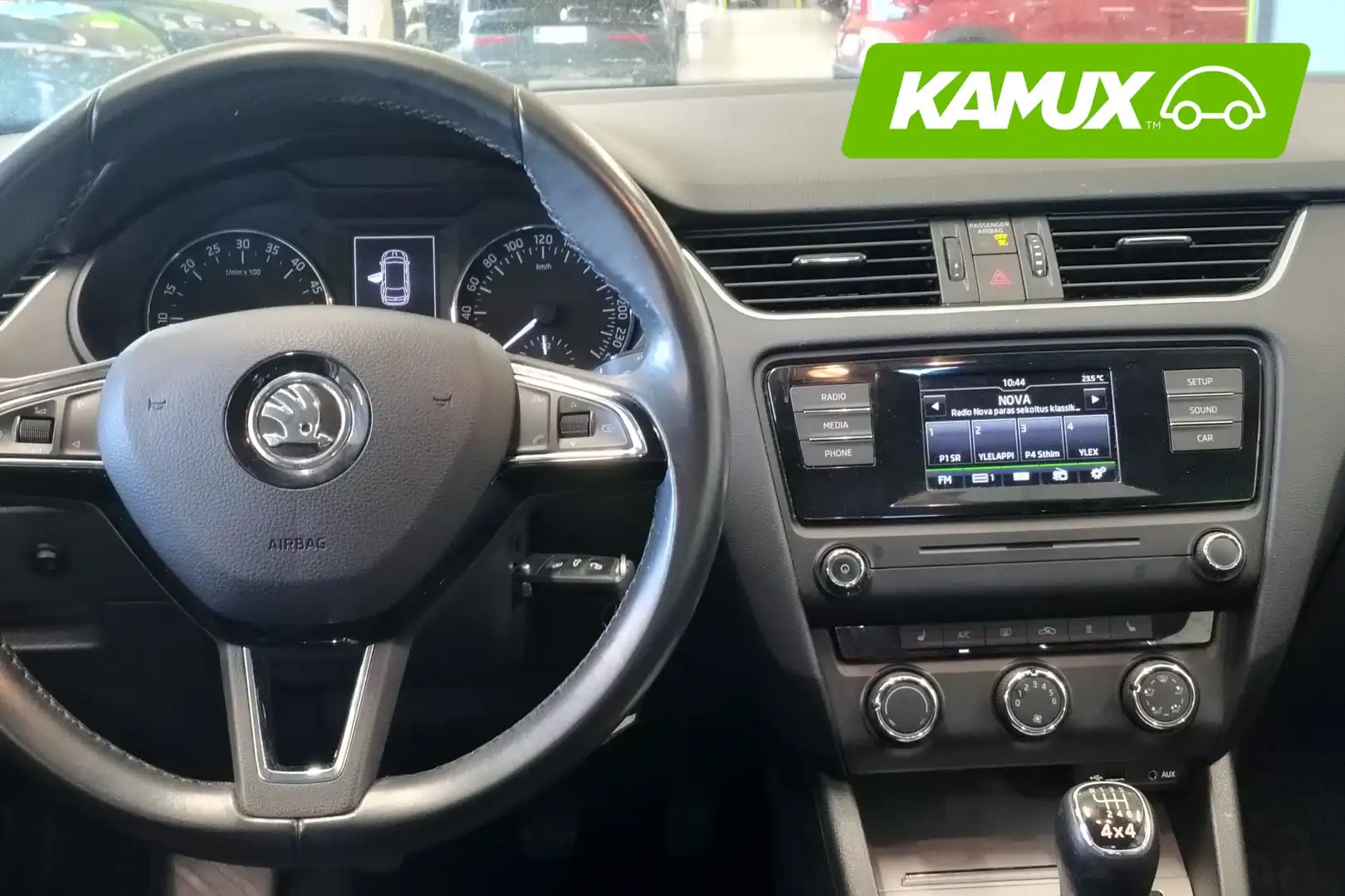 car-image