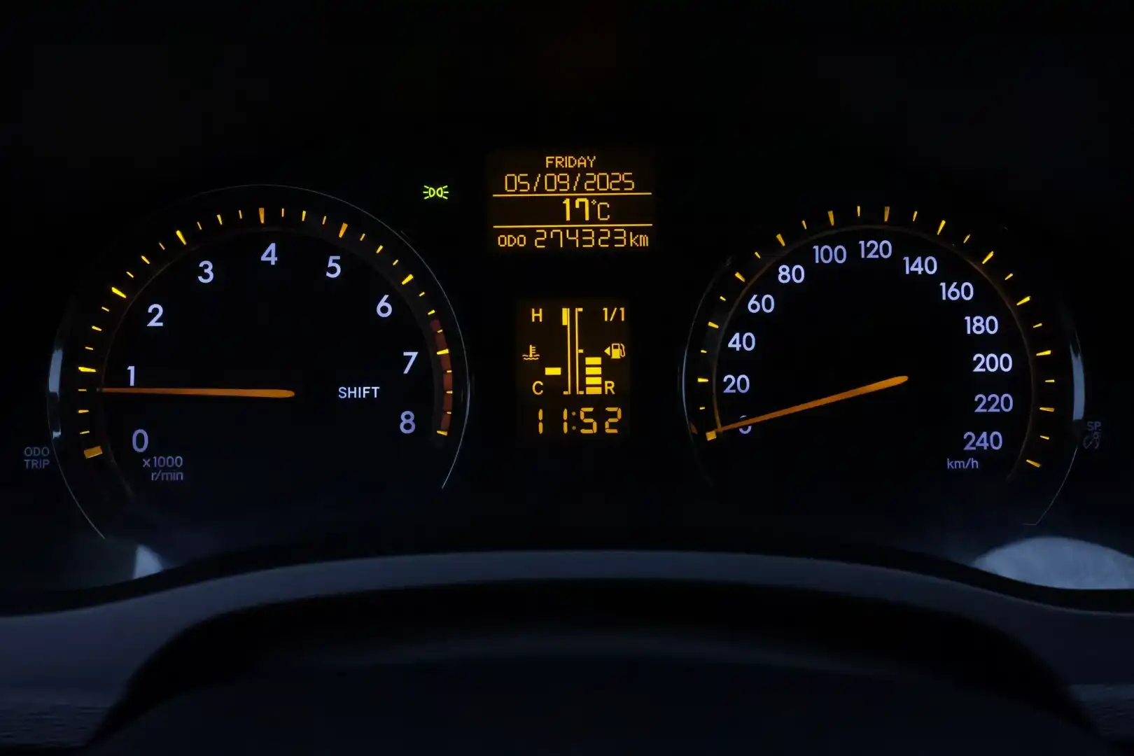 car-image