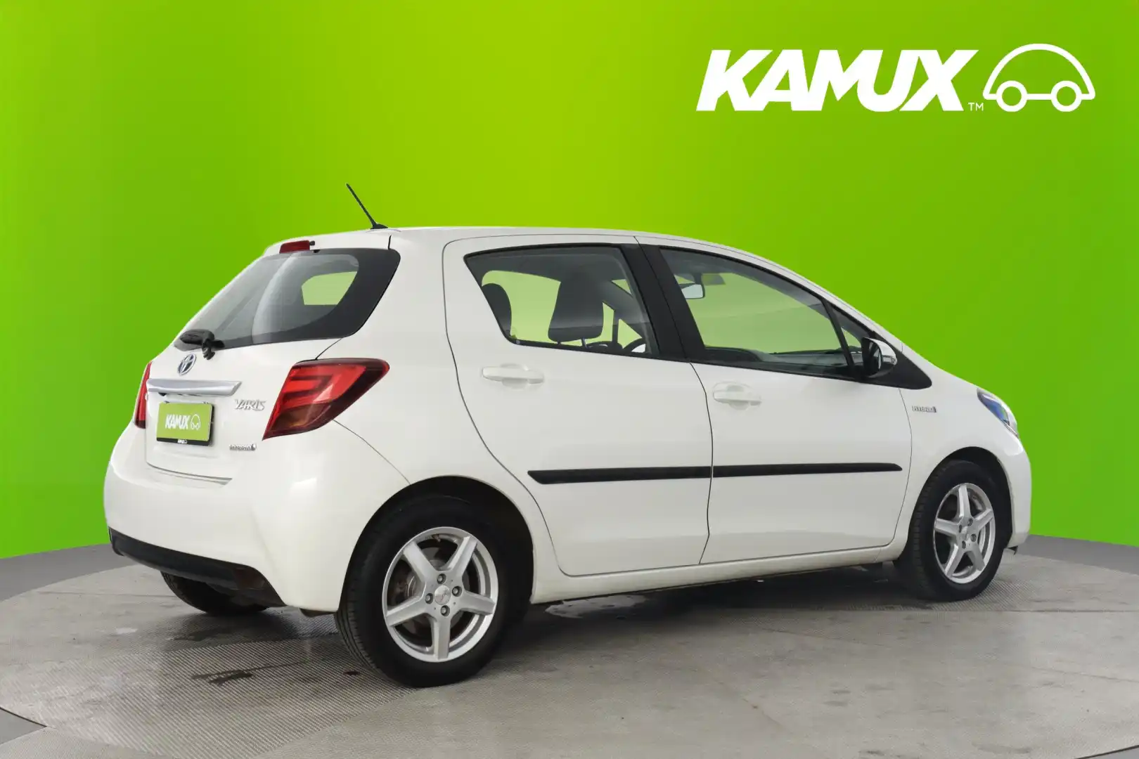 car-image