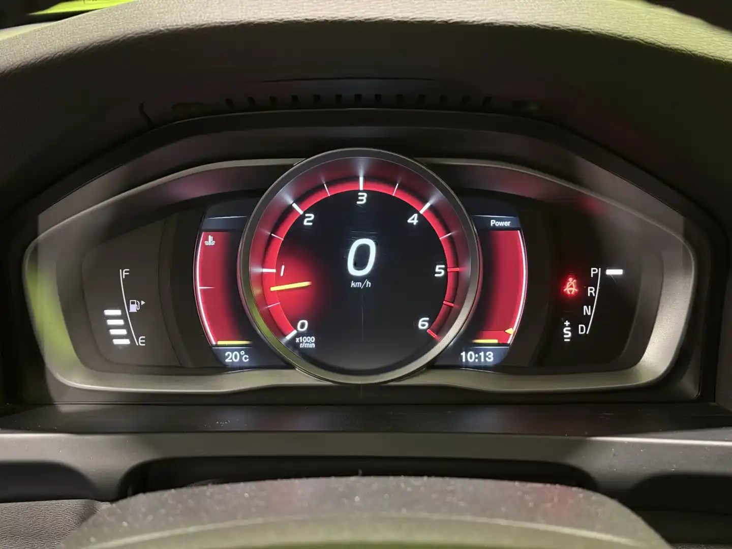 car-image