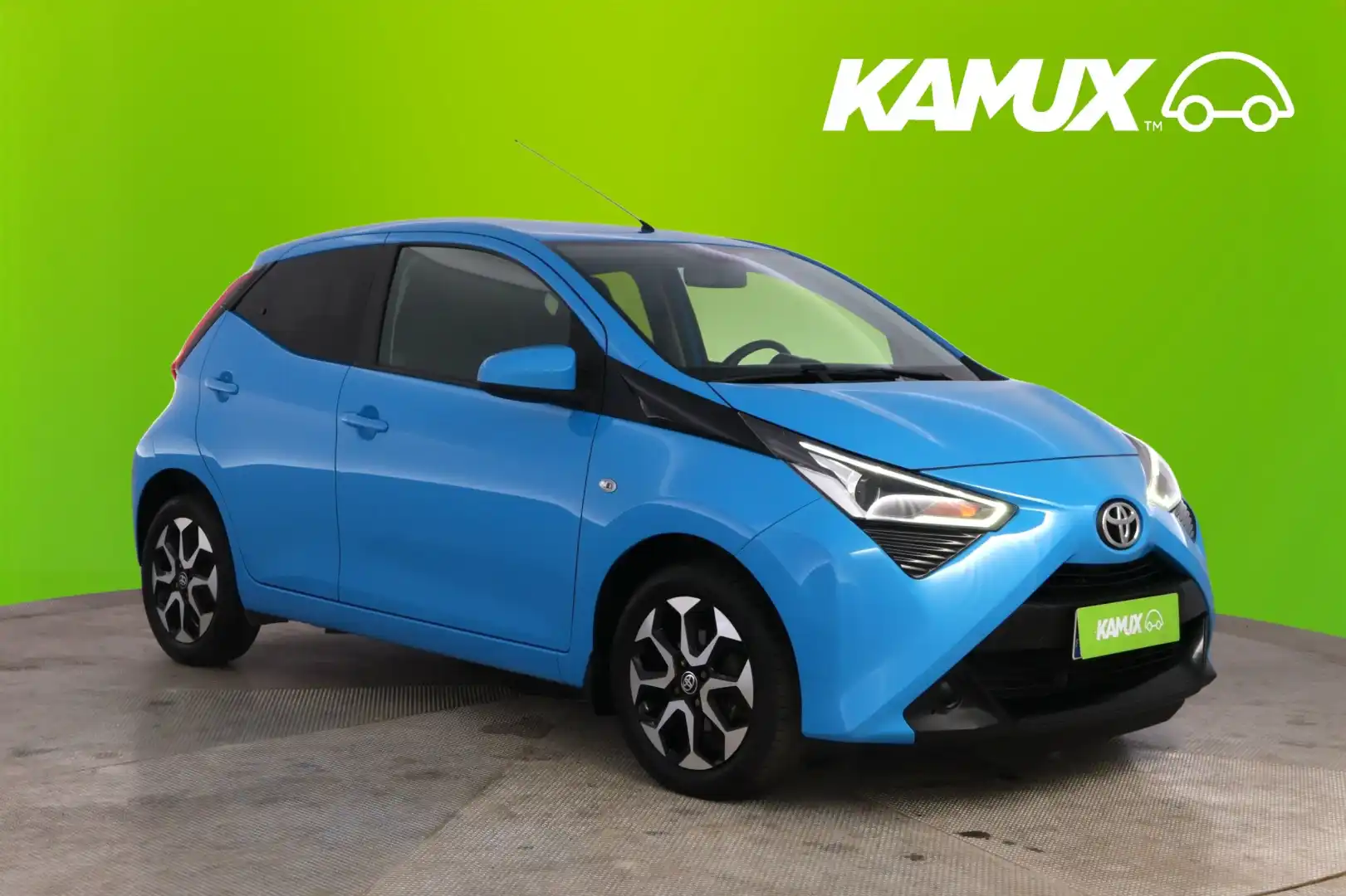 car-image