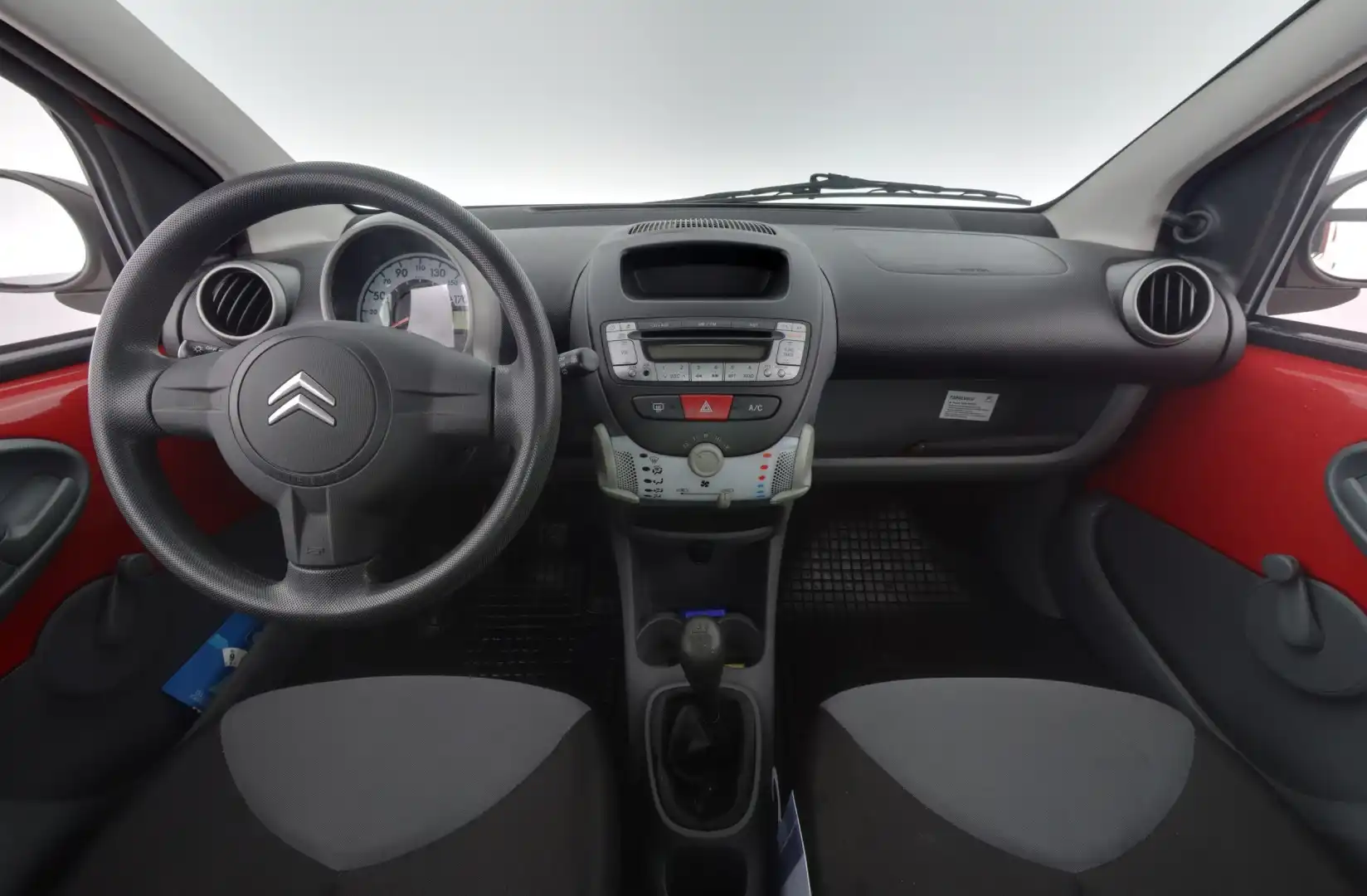 car-image