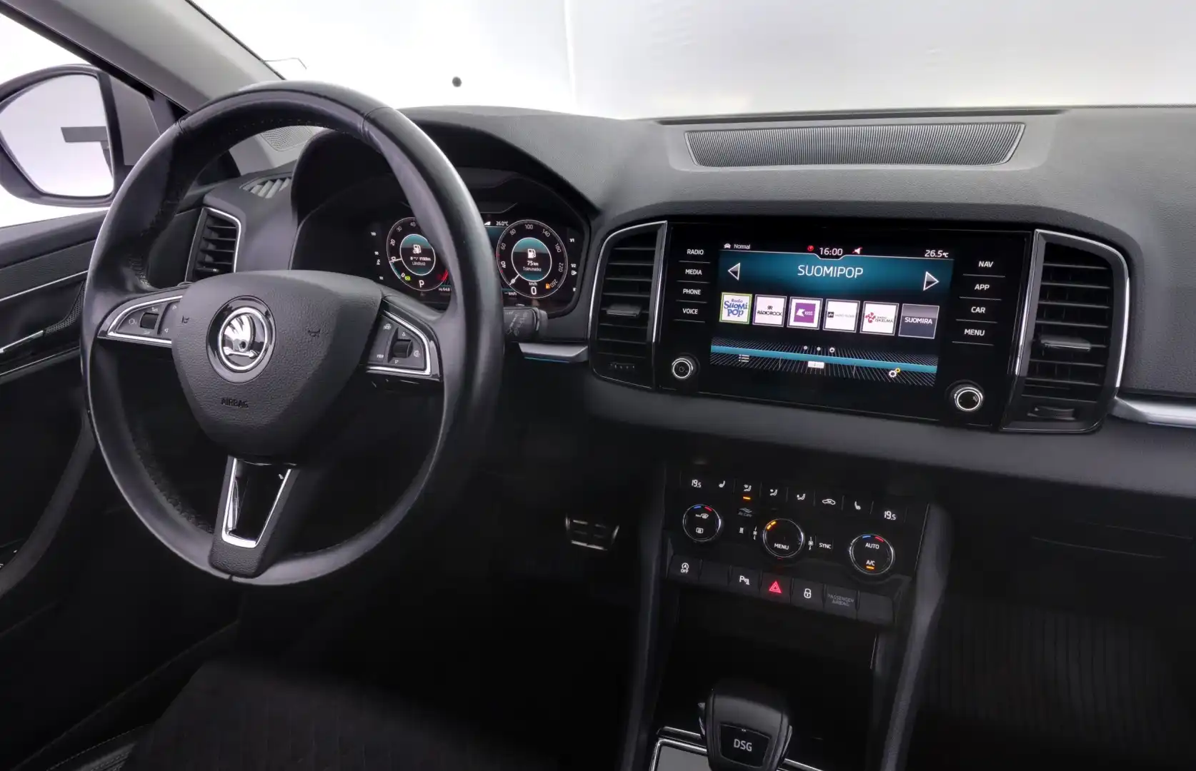 car-image