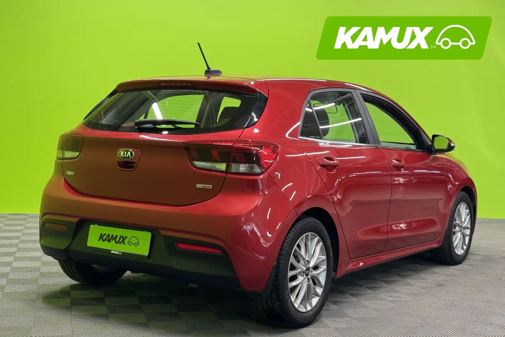 car-image
